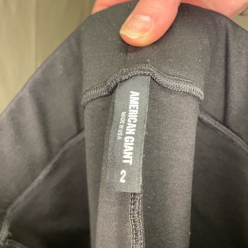 American Giant Black Capri Leggings - Picture 5 of 7